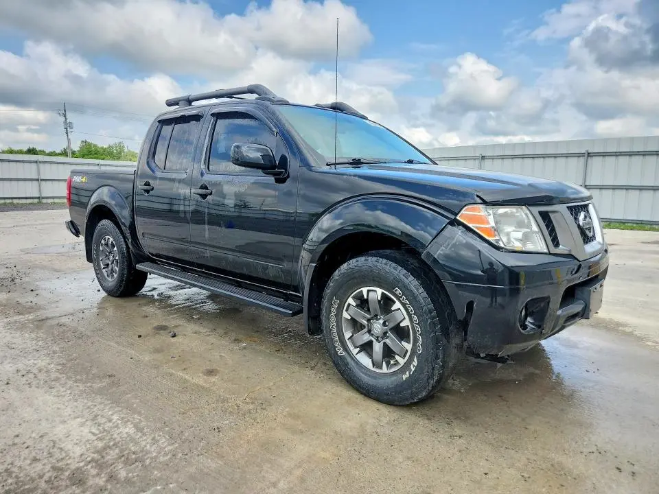 2018 NISSAN FRONTIER S  