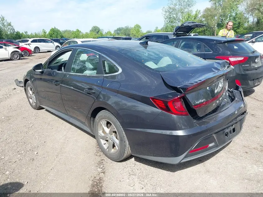 2022 HYUNDAI SONATA SE