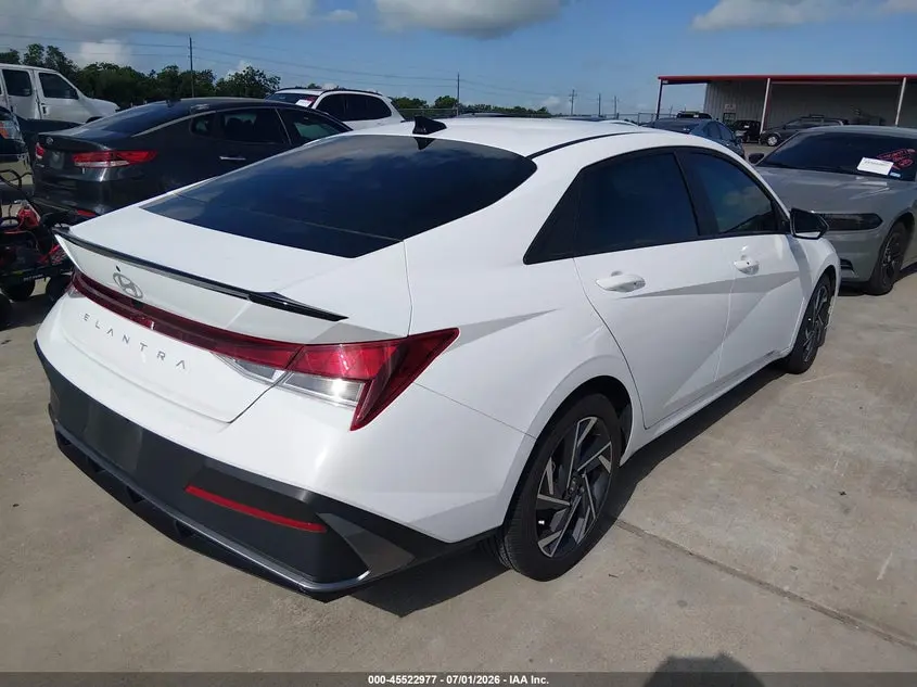 2025 HYUNDAI ELANTRA SEL SPORT