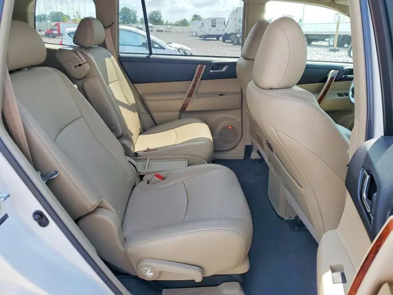 2012 TOYOTA HIGHLANDER LIMITED  