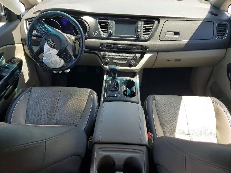 2017 KIA SEDONA   