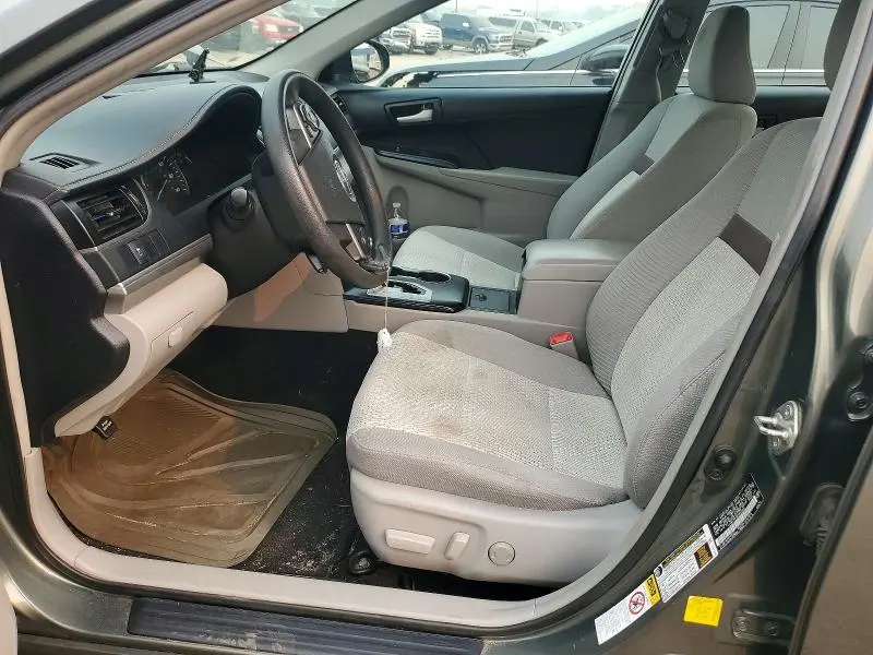 2014 TOYOTA CAMRY LE  