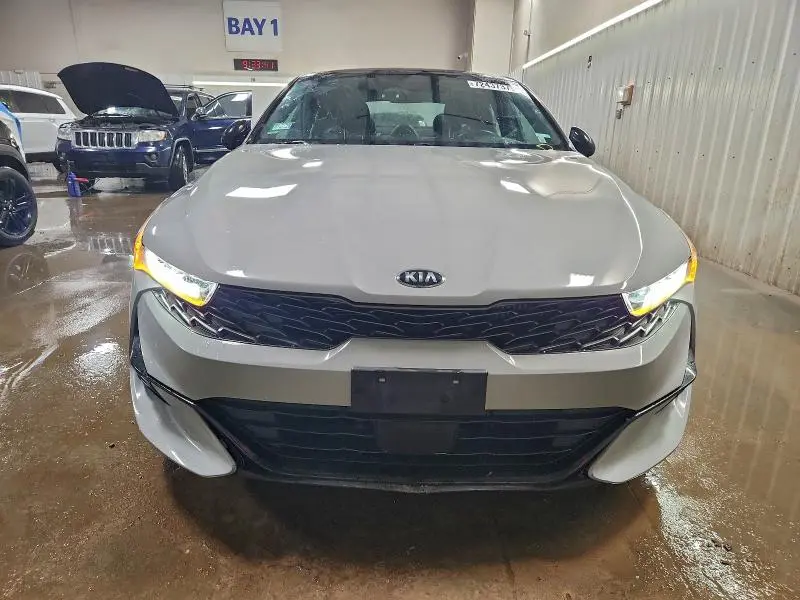2021 KIA K5 GT LINE  