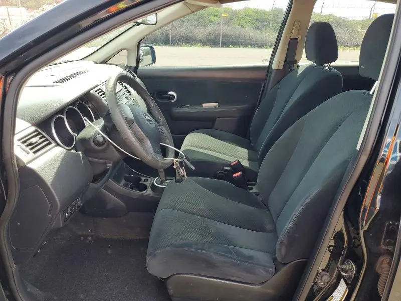 2012 NISSAN VERSA 1.8 S  