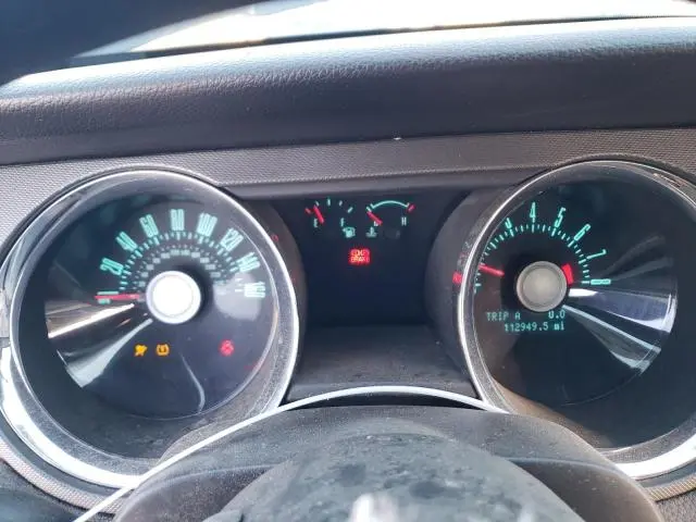 2011 FORD MUSTANG   