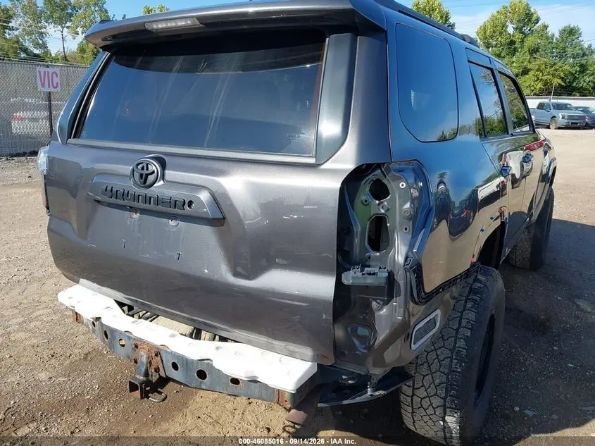 2015 TOYOTA 4RUNNER SR5 PREMIUM