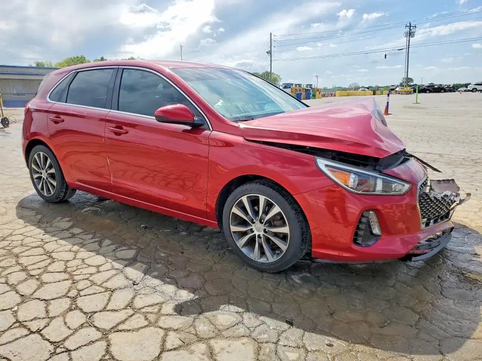 2018 HYUNDAI ELANTRA GT BASE  