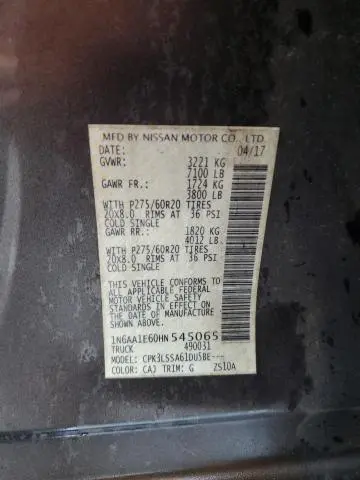 2017 NISSAN TITAN SV  