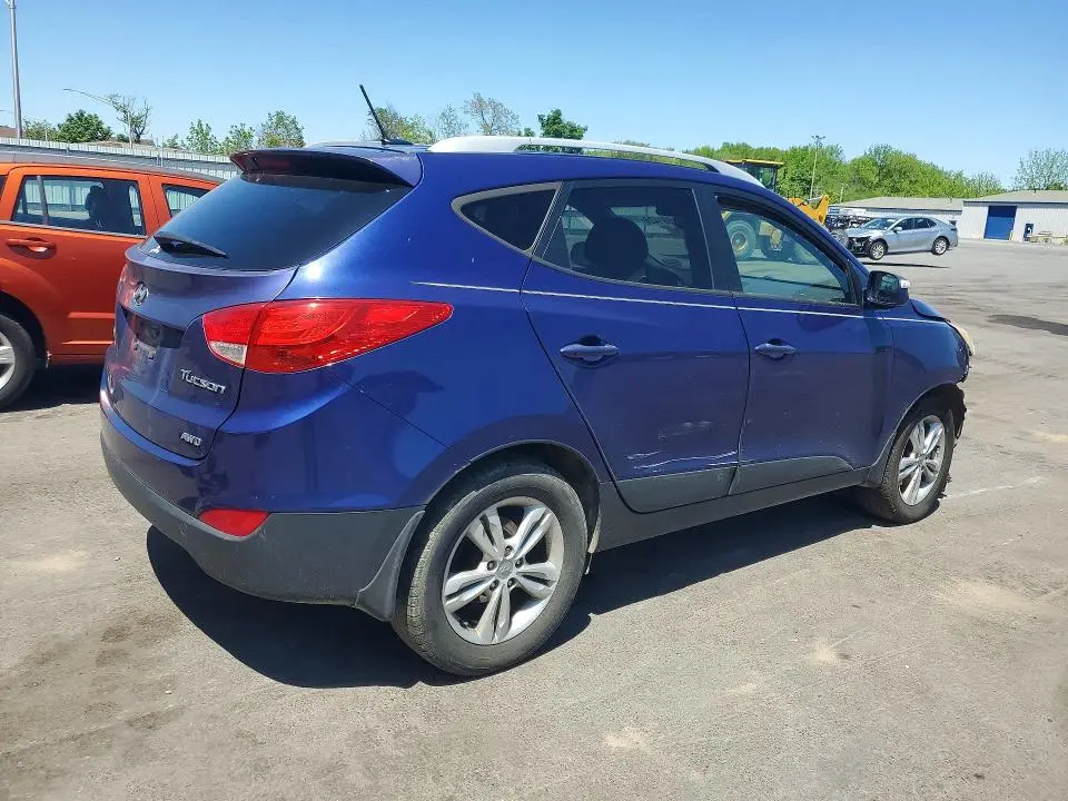 2013 HYUNDAI TUCSON GLS  