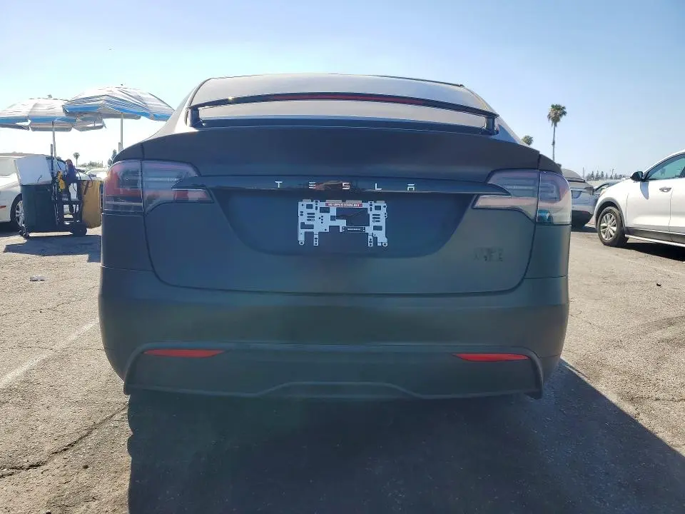 2025 TESLA MODEL X   