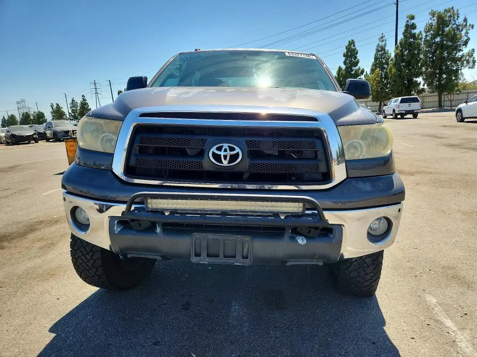 2012 TOYOTA TUNDRA CREWMAX SR5  
