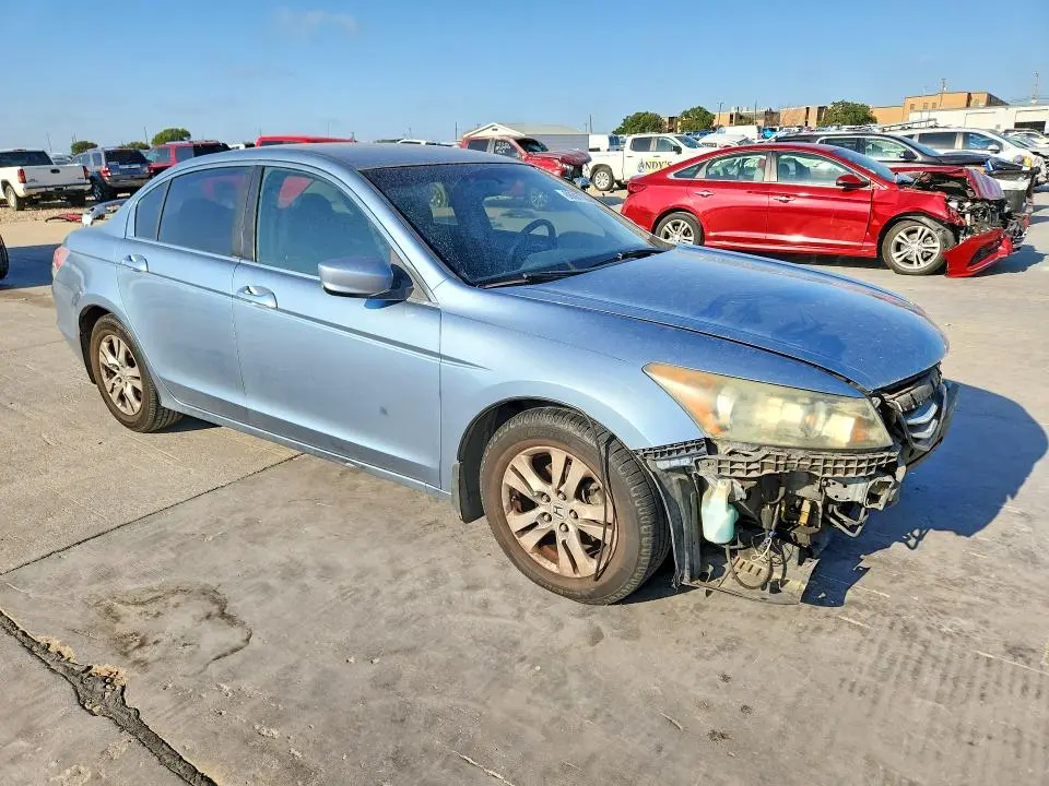 2011 HONDA ACCORD LXP  