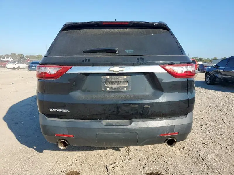 2019 CHEVROLET TRAVERSE LS  