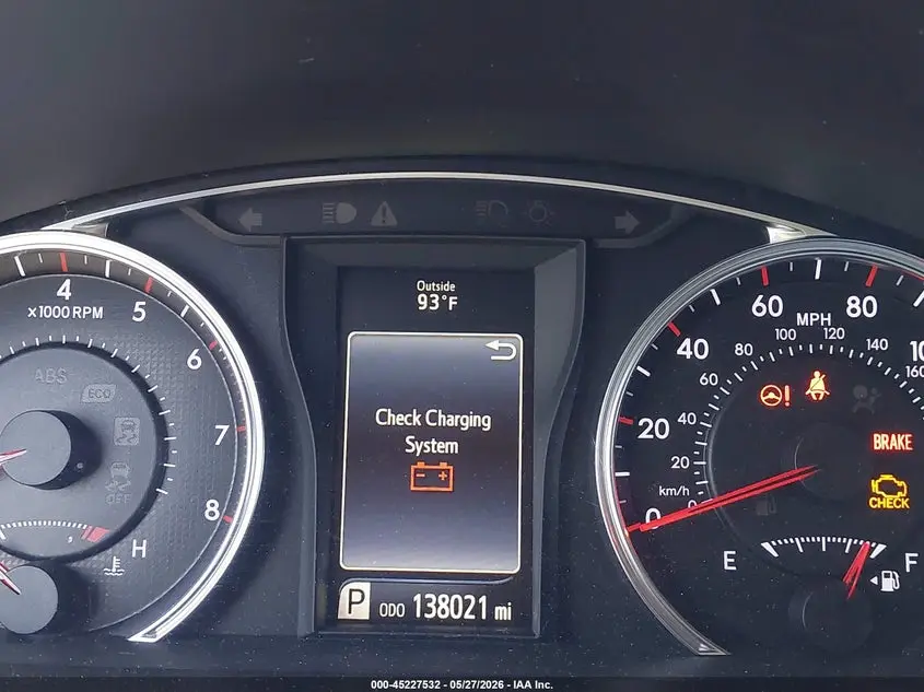 2016 TOYOTA CAMRY SE