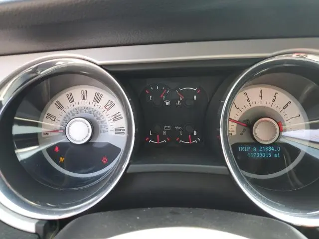 2011 FORD MUSTANG   