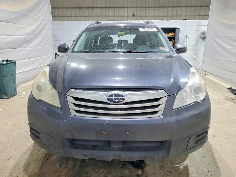 2011 SUBARU OUTBACK 2.5I  