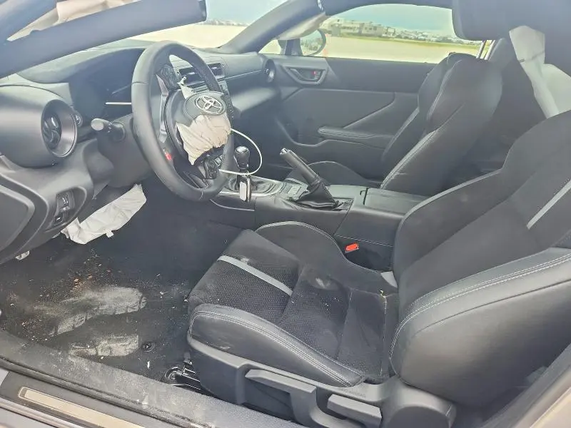 2025 TOYOTA GR 86 PREMIUM  