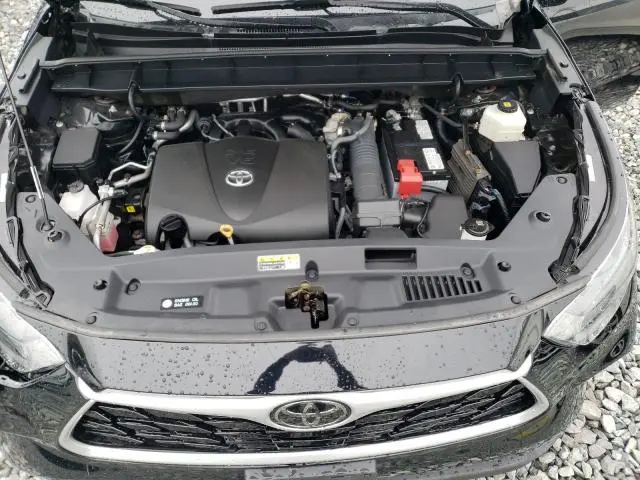 2021 TOYOTA HIGHLANDER L  