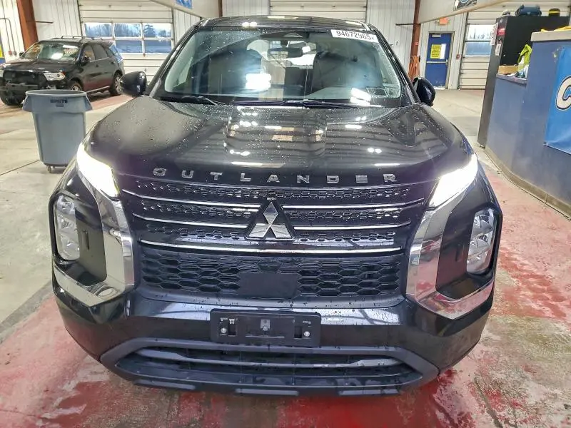 2024 MITSUBISHI OUTLANDER ES  