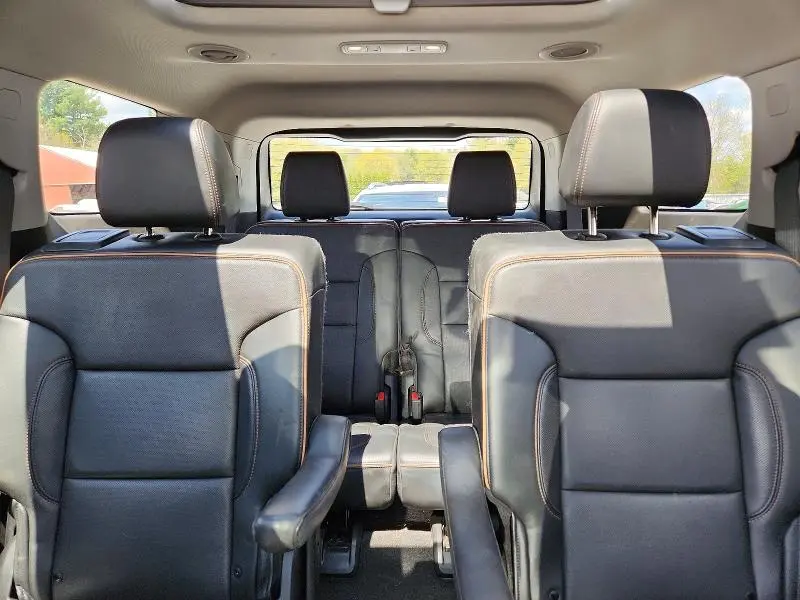 2020 GMC ACADIA AT4  