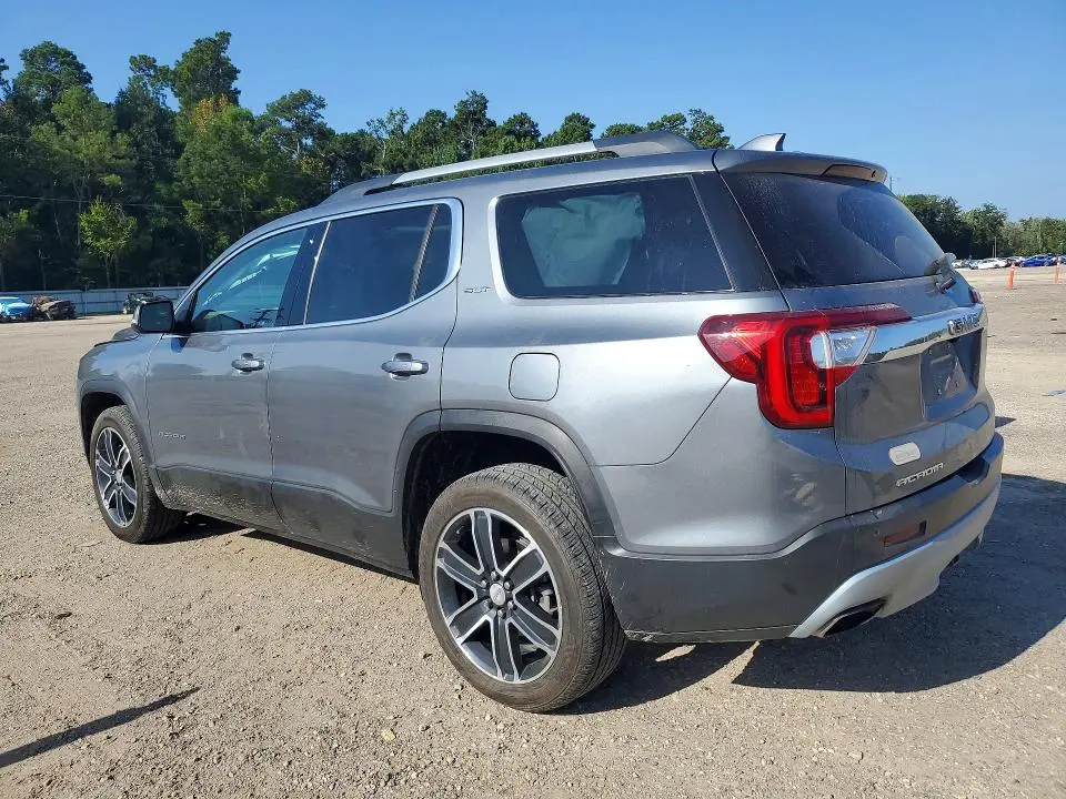 2022 GMC ACADIA SLT  