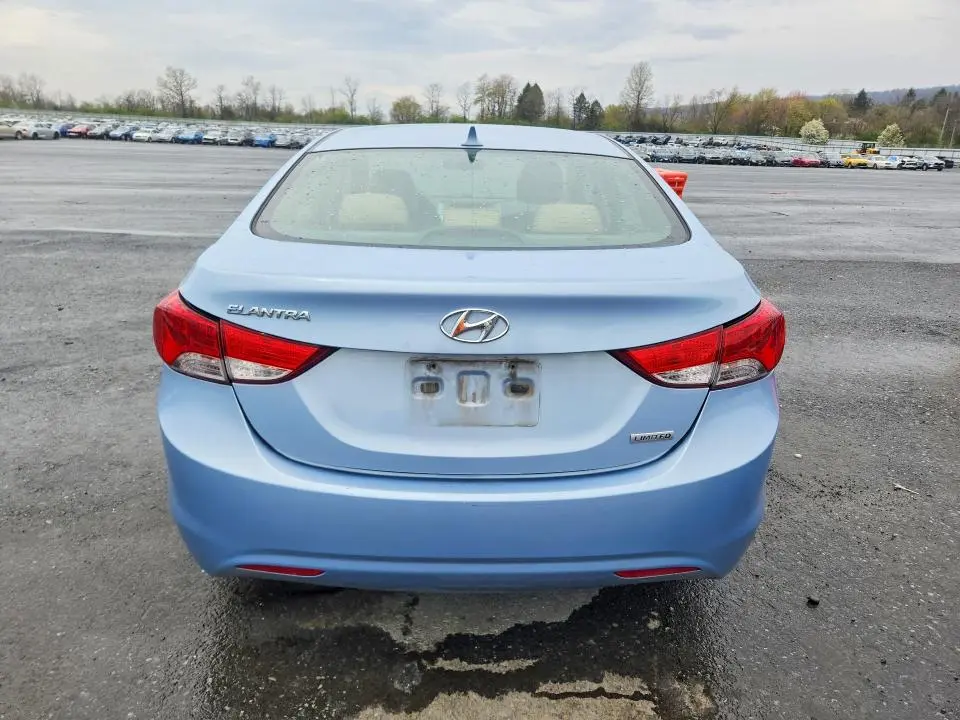 2012 HYUNDAI ELANTRA LIMITED  
