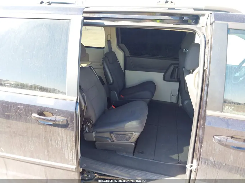 2010 DODGE GRAND CARAVAN SE