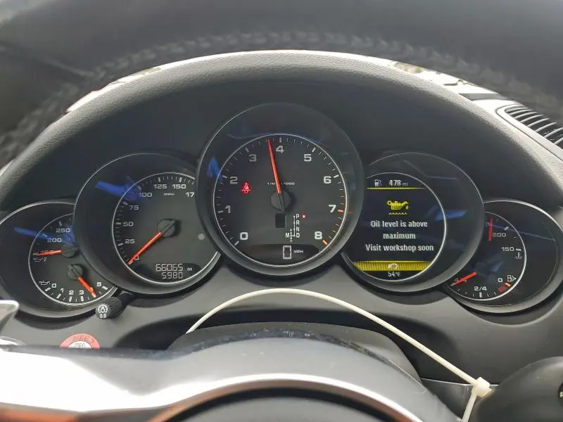 2018 PORSCHE CAYENNE   