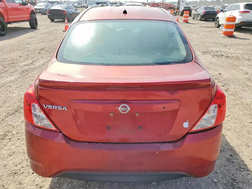 2017 NISSAN VERSA S  