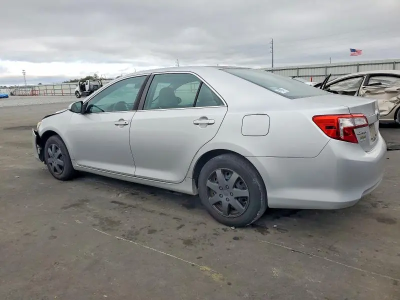 2013 TOYOTA CAMRY L  