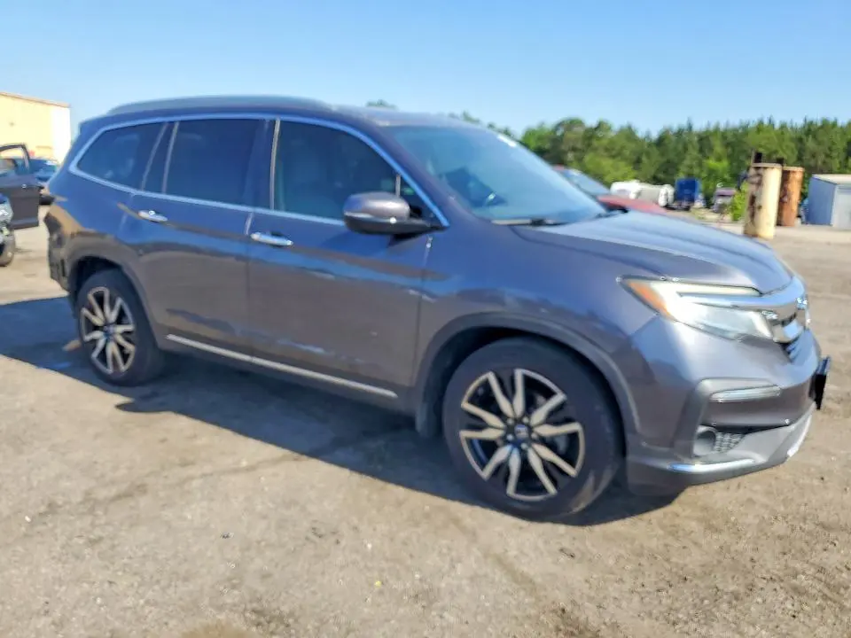 2019 HONDA PILOT TOURING  