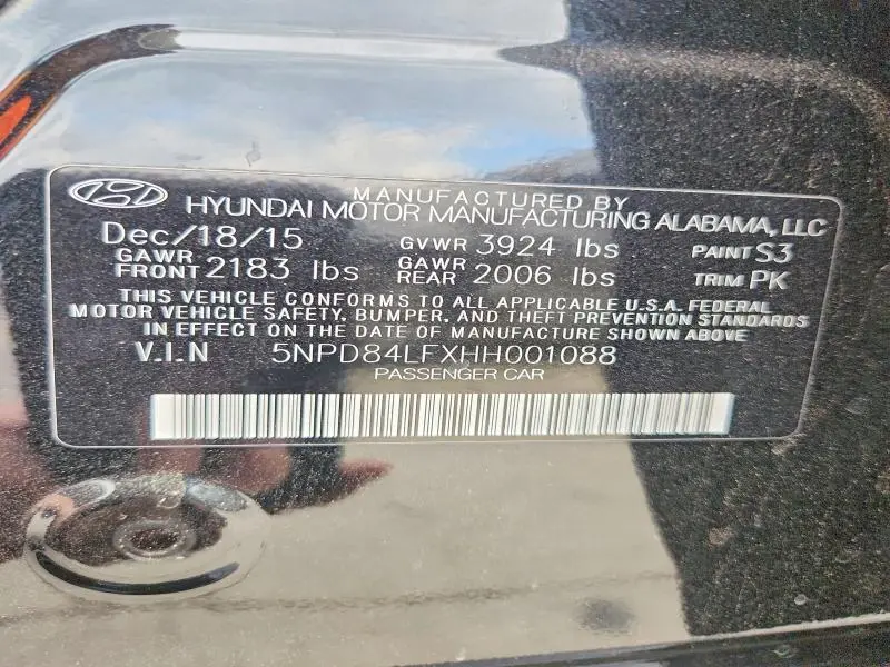 2017 HYUNDAI ELANTRA SE  