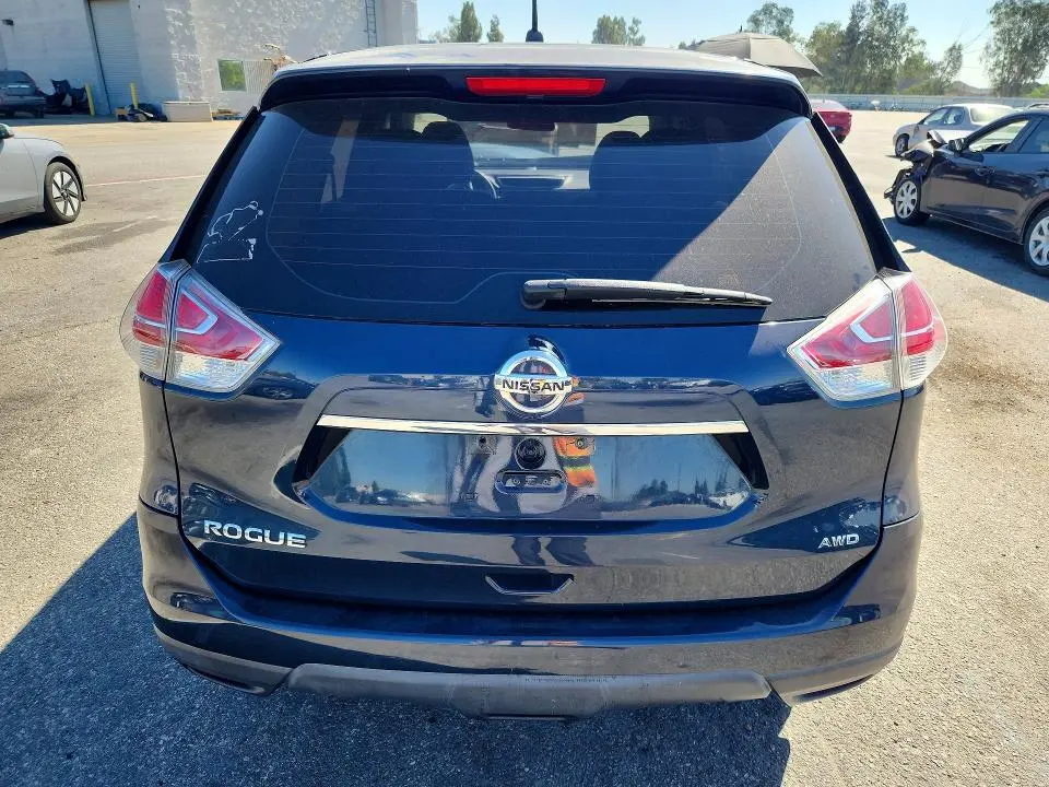 2015 NISSAN ROGUE S  