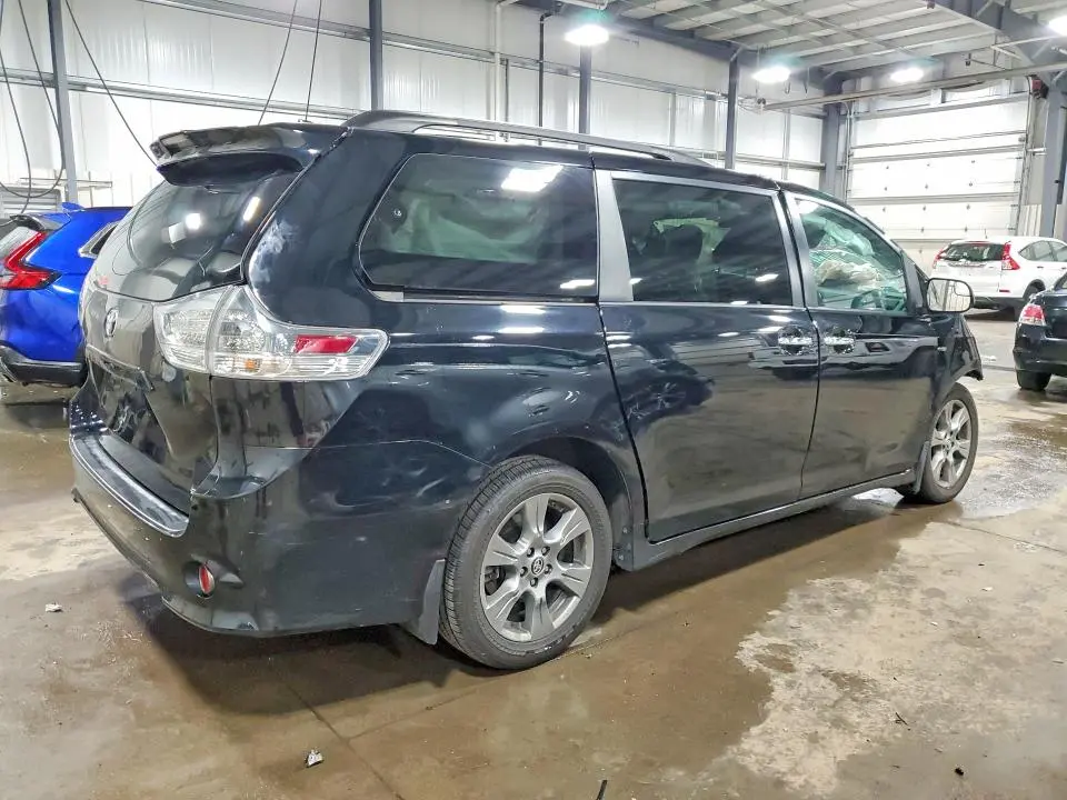 2019 TOYOTA SIENNA SE 7-PASSENGER  
