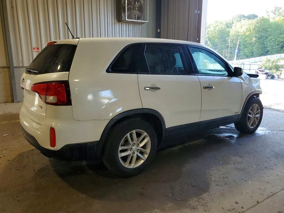 2014 KIA SORENTO LX  