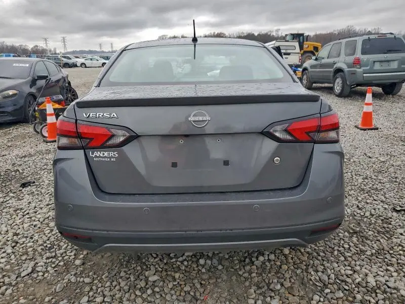 2024 NISSAN VERSA S  