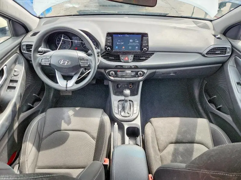 2018 HYUNDAI ELANTRA GT BASE  