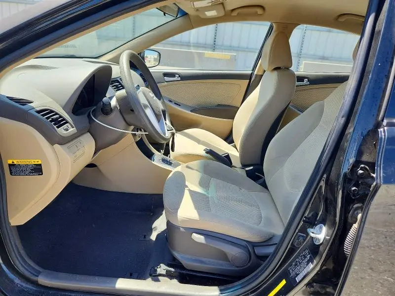 2014 HYUNDAI ACCENT GLS  