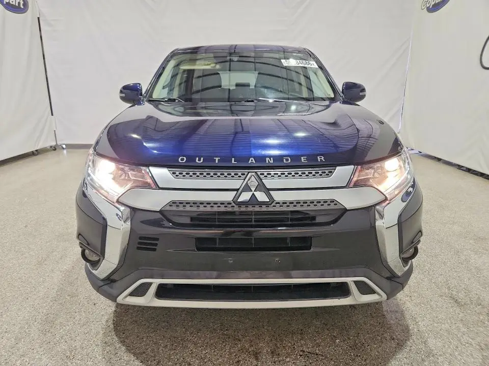 2020 MITSUBISHI OUTLANDER SE  
