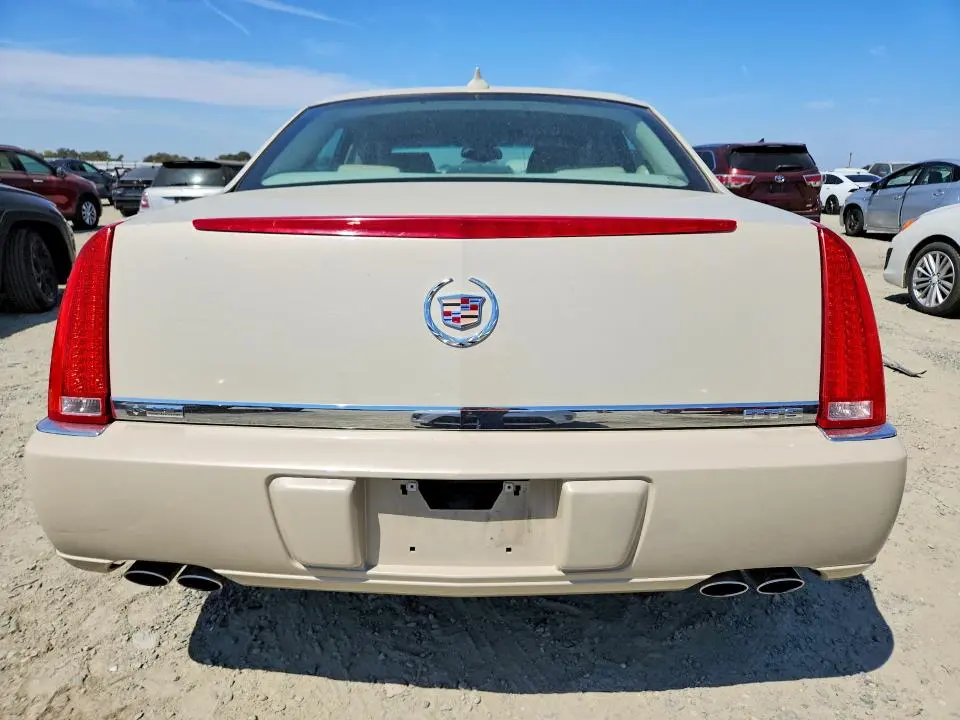 2010 CADILLAC DTS LIVERY  