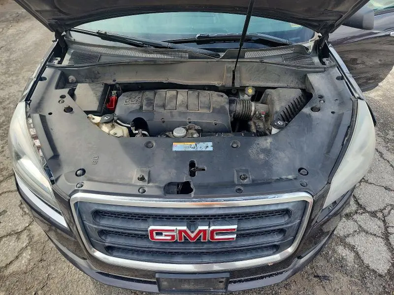 2014 GMC ACADIA SLE  