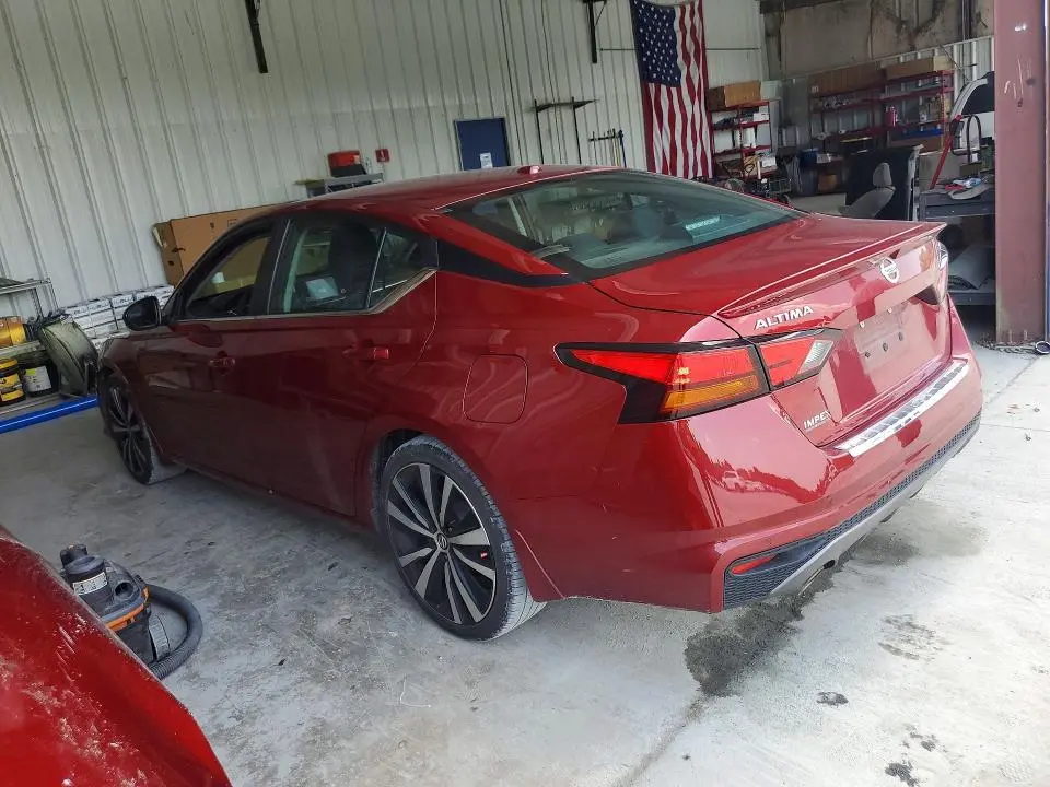 2020 NISSAN ALTIMA SR  
