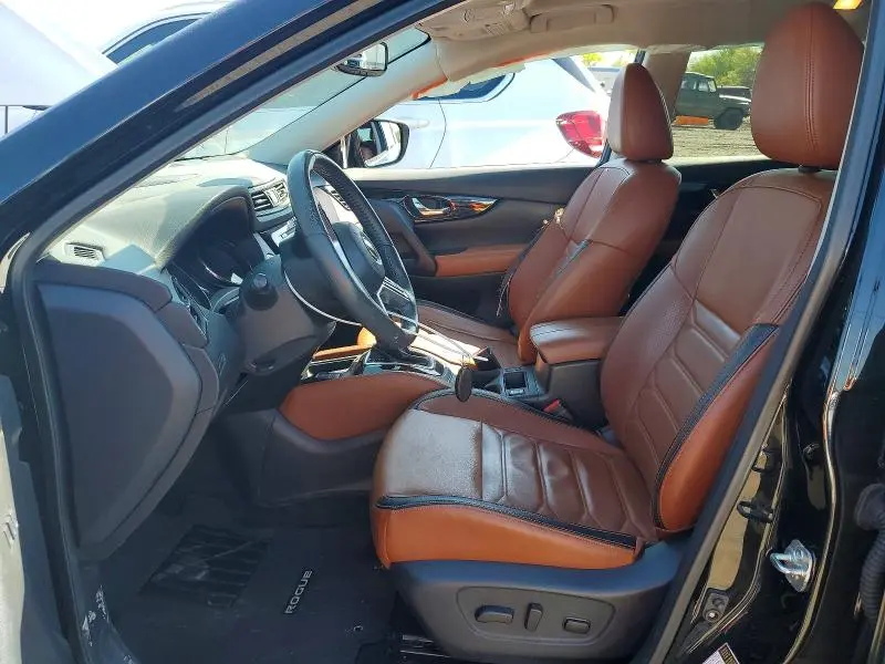 2019 NISSAN ROGUE SL  