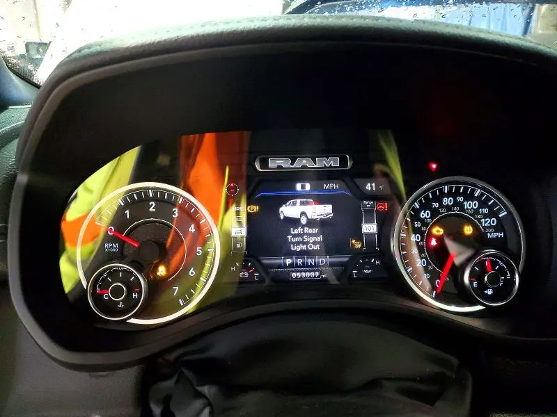 2024 RAM 1500 LARAMIE  