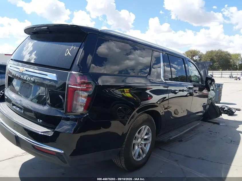 2023 CHEVROLET SUBURBAN 2WD LT