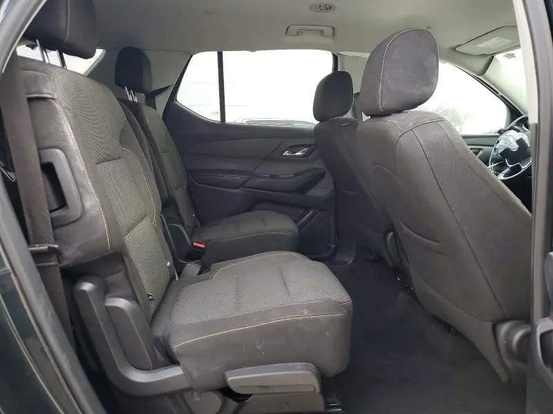 2020 CHEVROLET TRAVERSE LT  