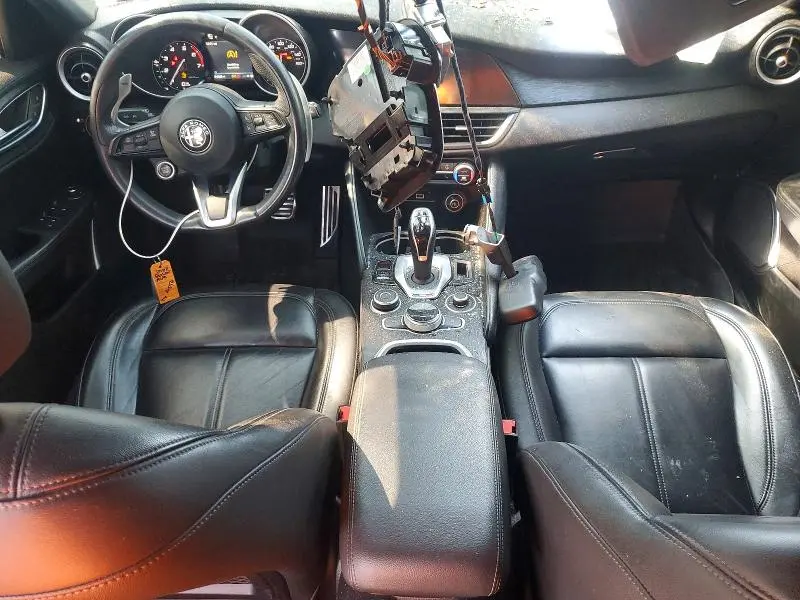 2022 ALFA ROMEO GIULIA   
