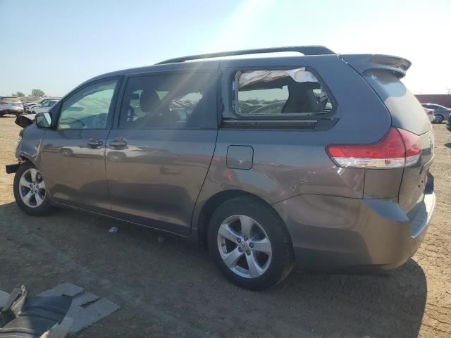 2014 TOYOTA SIENNA LE