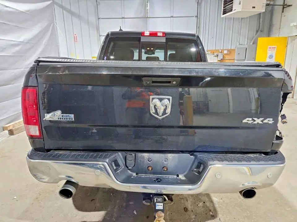 2017 RAM 1500 SLT  