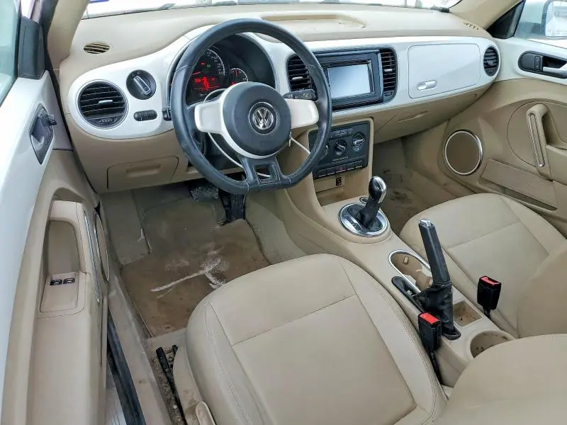 2013 VOLKSWAGEN BEETLE   